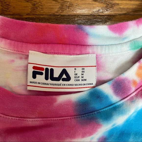 FILA tie dye cropped T shirt in size medium - Picture 5 of 6